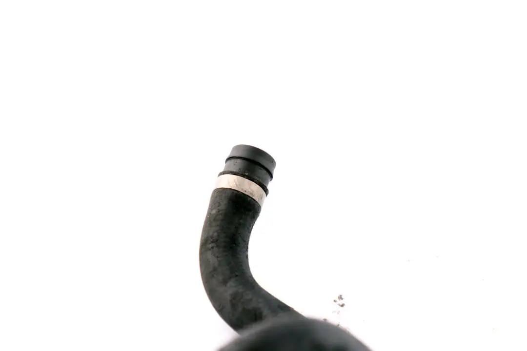 Pressure Hose Assy Engine Emission Control to BMW 735i 745i Petrol E65 E66 E67 with Part number 11727556959 BMW 735i 745i Petrol E65 E66 E67 Pressure Hose Assy Engine Emission Control - SKU 7556959 - Part number 11727556959