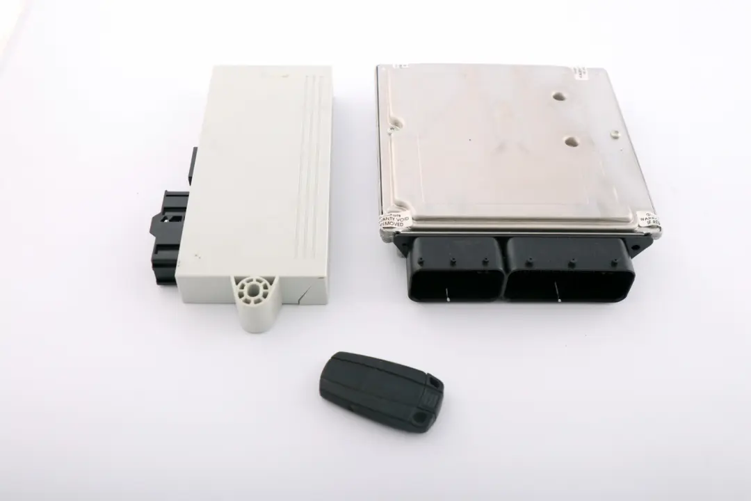 BMW E87 E90 118i 318i N46 129HP ECU KIT DME CAS2 Clave Manual - SKU 7557290-1 - Número de pieza 7557290
