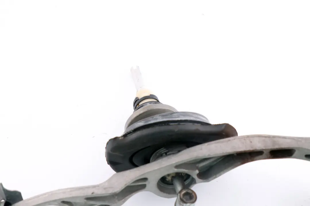 BMW E81 E82 E88 E87 LCi Brazo de Cambio Manual Reforzado Selector de Marcha - SKU 7557351 - Número de pieza 7557351
