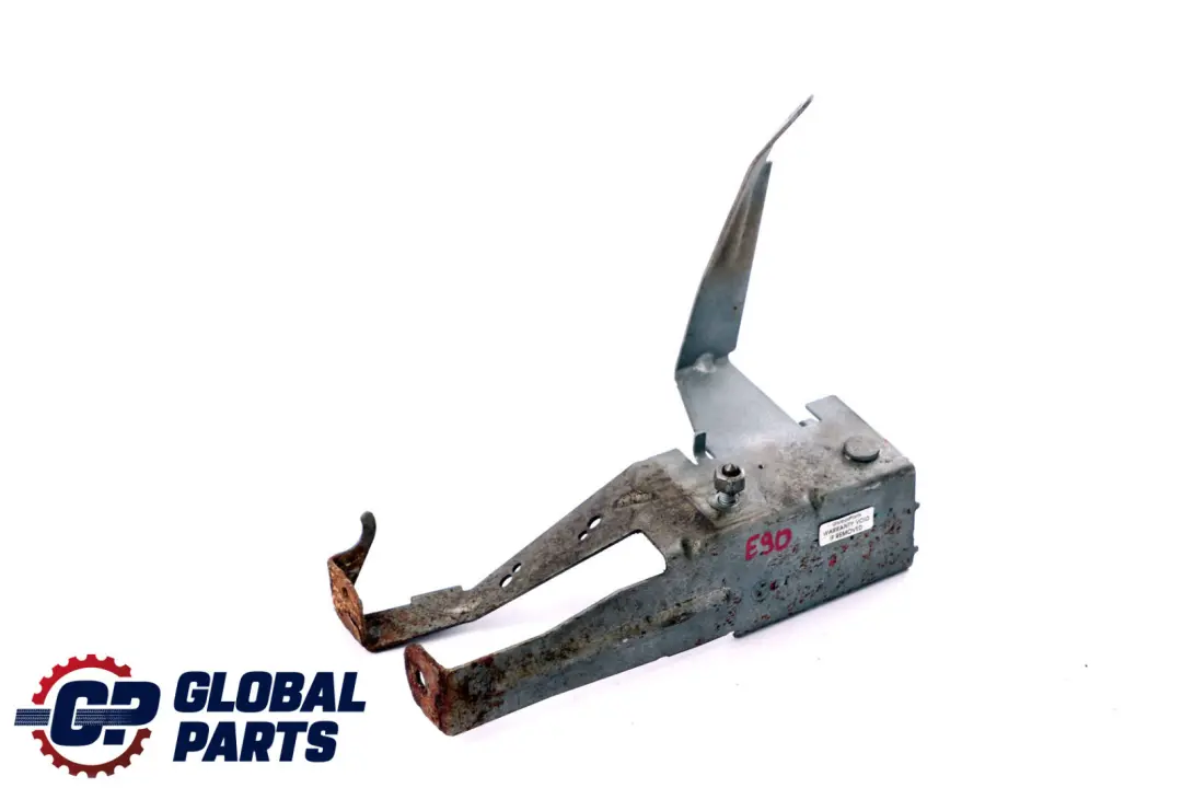 Holder Bracket Vacuum Reservoir to BMW 1 3 Series E82 E88 E90 E91 E92 E93 with Part number 7558322 BMW 1 3 Series E82 E88 E90 E91 E92 E93 Holder Bracket Vacuum Reservoir - SKU 7558322 - Part number 7558322