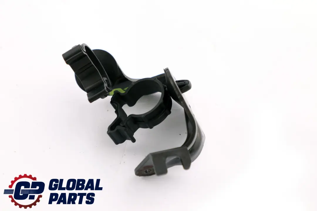 Support de tuyau de refroidissement pour BMW E81 E87 LCI E90 E91 à propos du numéro de pièce 7558481 BMW E81 E87 LCI E90 E91 Support de tuyau de refroidissement - SKU 7558481 - Numéro de pièce 7558481