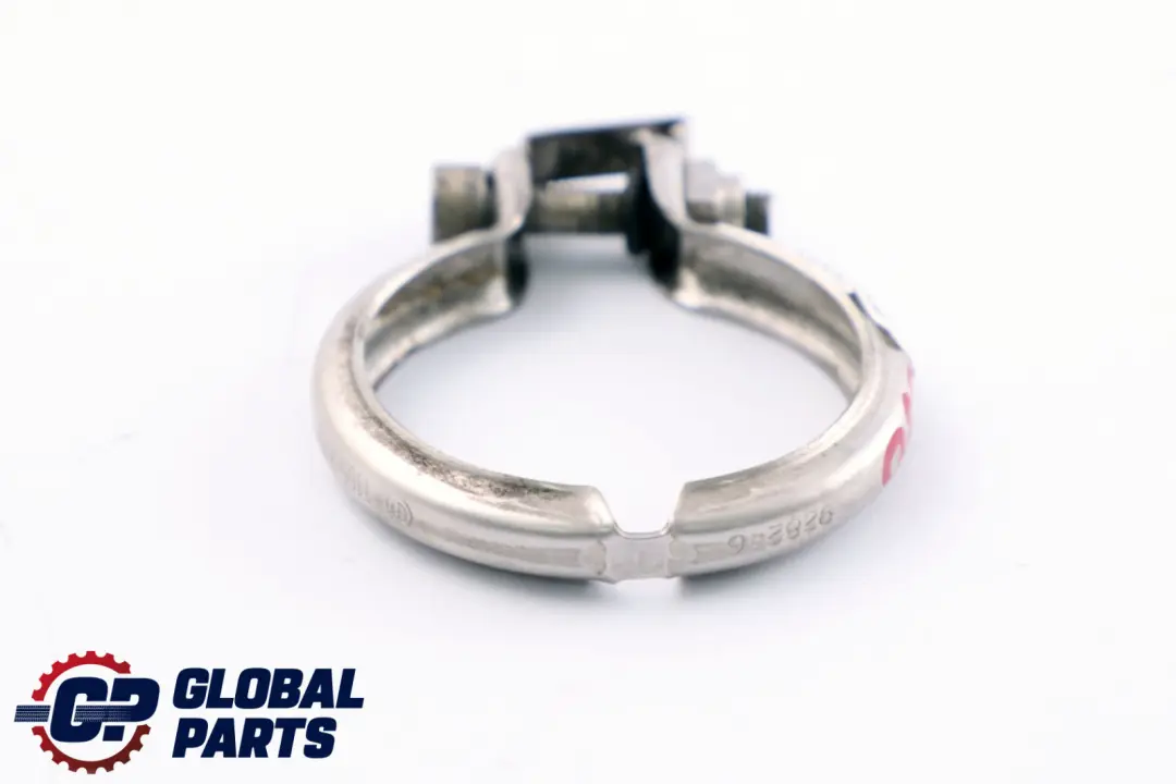 Abrazadera tubo salida aire carga para BMW E82 135i E90 E91 E92 335i con número de pieza 7558922 BMW E82 135i E90 E91 E92 335i Abrazadera tubo salida aire carga - SKU 7558922 - Número de pieza 7558922