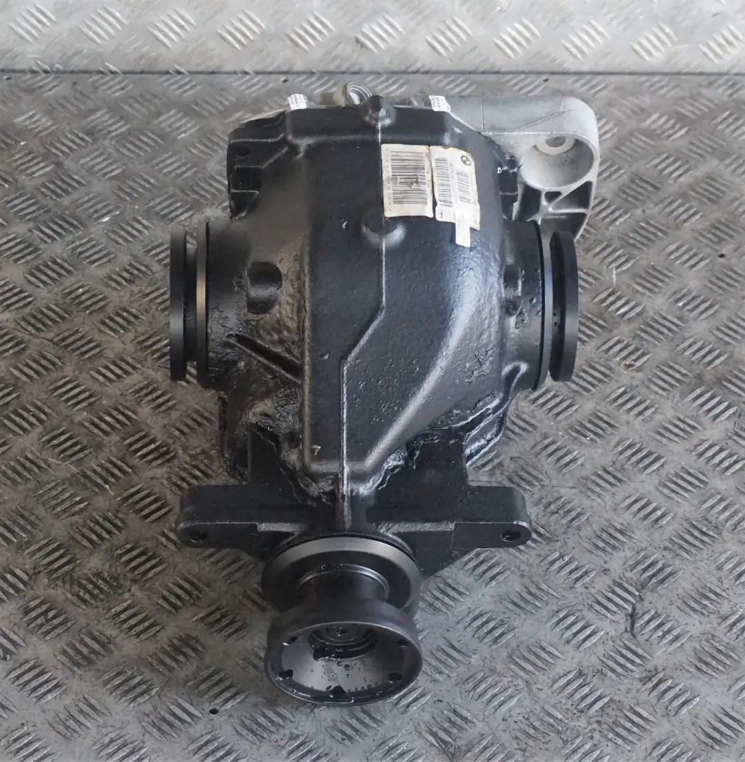 740i Rear Differential Diff 3,62 Ratio WARRANTY to BMW 7 Series E65 735i with Part number 7558957 BMW 7 Series E65 735i 740i Rear Differential Diff 3,62 Ratio WARRANTY - SKU 7558957 - Part number 7558957