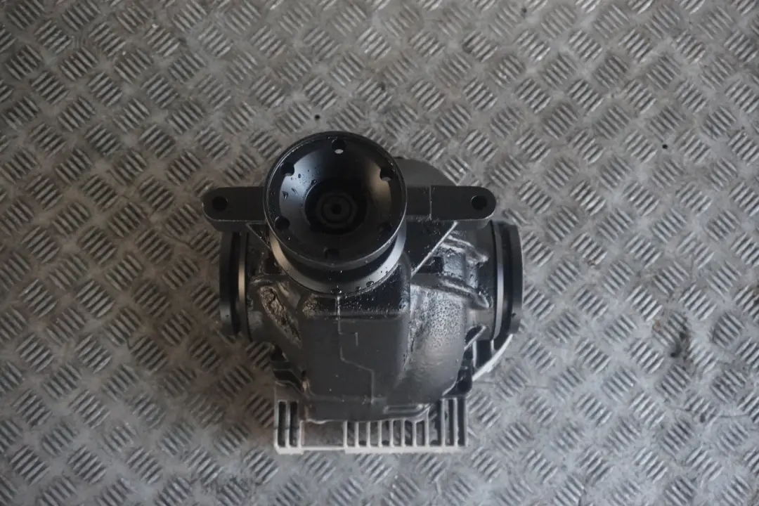 740i Rear Differential Diff 3,62 Ratio WARRANTY to BMW 7 Series E65 735i with Part number 7558957 BMW 7 Series E65 735i 740i Rear Differential Diff 3,62 Ratio WARRANTY - SKU 7558957 - Part number 7558957