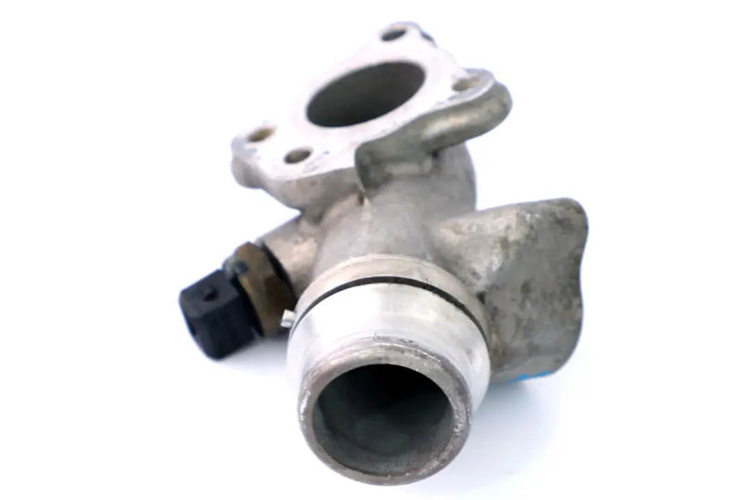 320si N45 Króciec Przewód Wody 7559333 do BMW E90 o numerze 7559335 BMW E90 320si N45 Króciec Przewód Wody 7559333 - SKU 7559335 - Numer Części 7559335