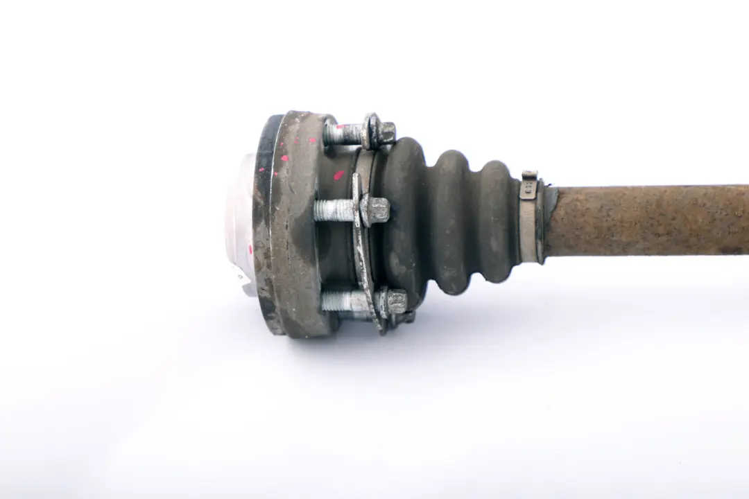 Reihe E90 N52 325i Abtriebswelle rechts Automatik 7525830 33207525830 für BMW 3 mit Teilenummer 7559934 BMW 3 Reihe E90 N52 325i Abtriebswelle rechts Automatik 7525830 33207525830 - SKU 7559934 - Teilenummer 7559934