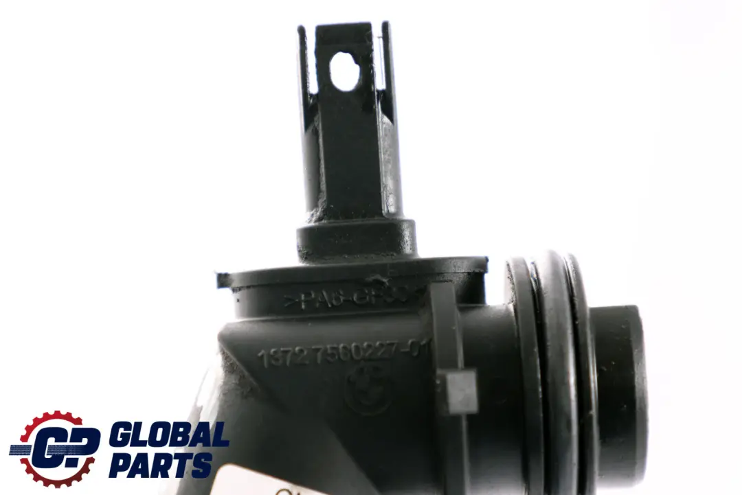 Rura Przewód Powietrza do BMW E82 E90 E92 o numerze 7560227 BMW E82 E90 E92 Rura Przewód Powietrza - SKU 7560227 - Numer Części 7560227