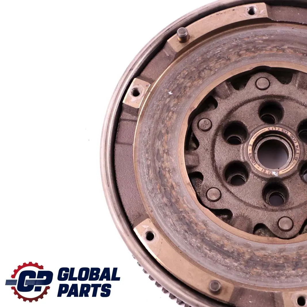 Benzina N43 Volano a doppia massa per BMW E81 E82 E87 LCI E88 E90 E91 E92 con numero di parte 7560876 BMW E81 E82 E87 LCI E88 E90 E91 E92 Benzina N43 Volano a doppia massa - SKU 7560876-1 - Numero di parte 7560876