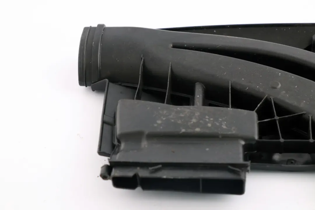 Collettore Di Aspirazione Coperchio Presa Aria Benzina per BMW E90 E92 E93 con numero di parte 7560918 BMW E90 E92 E93 Collettore Di Aspirazione Coperchio Presa Aria Benzina - SKU 7560918-1 - Numero di parte 7560918