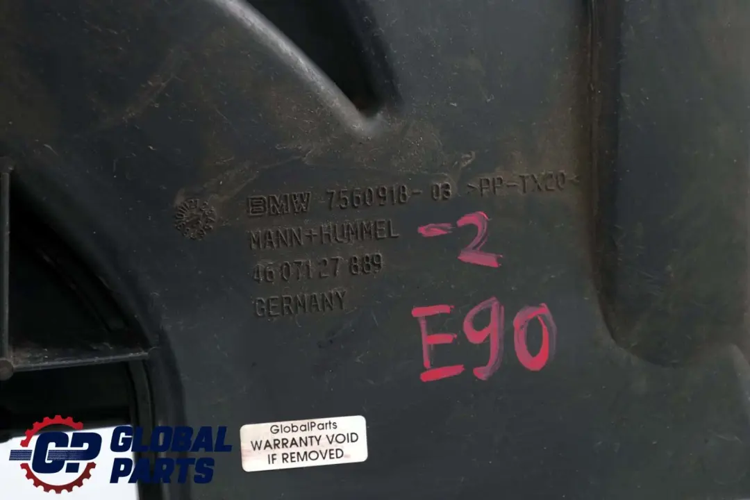 Ansaugstutzen Motorabdeckung Benzin für BMW X1 3 er E84 E90 E92 LCI mit Teilenummer 7560918 BMW X1 3 er E84 E90 E92 LCI Ansaugstutzen Motorabdeckung Benzin - SKU 7560918-2 - Teilenummer 7560918