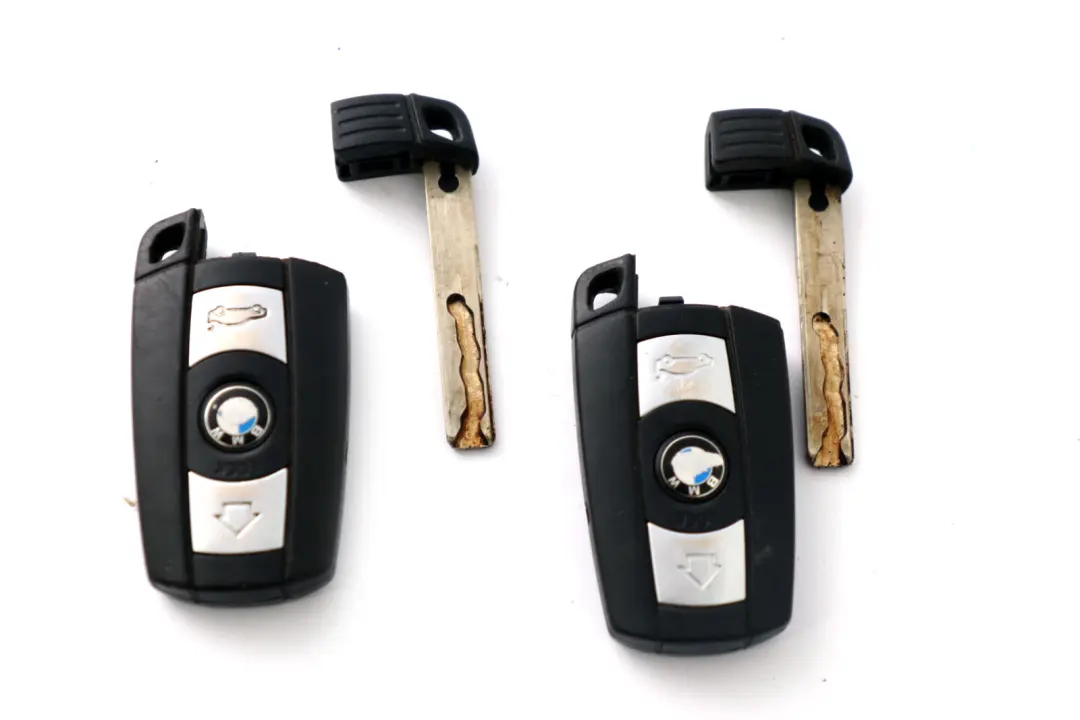 320si 173HP N45 Komputer Silnika do BMW E90 o numerze 7560955 BMW E90 320si 173HP N45 Komputer Silnika - SKU 7560955-2 - Numer Części 7560955