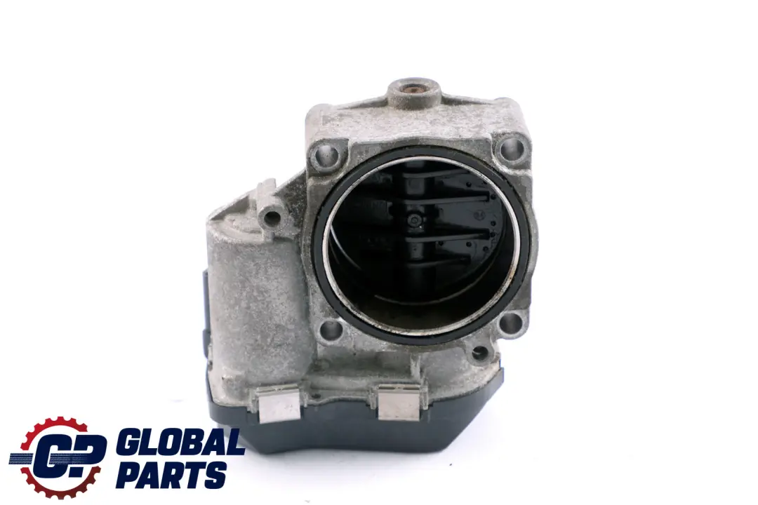 Przepustnica do BMW E81 E87N E88 E90 E91 E92 o numerze 7561066 BMW E81 E87N E88 E90 E91 E92 Przepustnica - SKU 7561066 - Numer Części 7561066