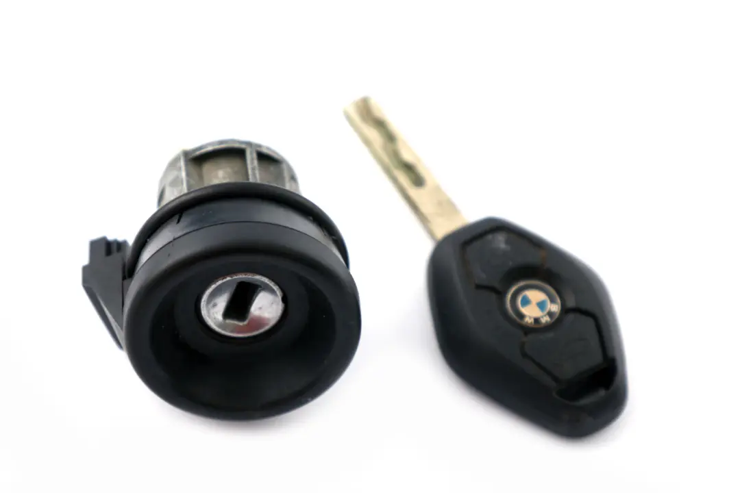 BMW X3 er E83 3.0i M54 231HP Steuergerät EWS3 + Schlüssel Automatik - SKU 7561380-1 - Teilenummer 7561380