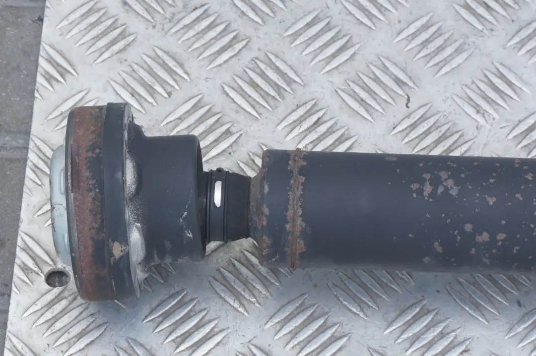 M47N2 Drive Prop Shaft Propshaft Manual to BMW E60 E61 520d with Part number 7561683 BMW E60 E61 520d M47N2 Drive Prop Shaft Propshaft Manual - SKU 7561683 - Part number 7561683