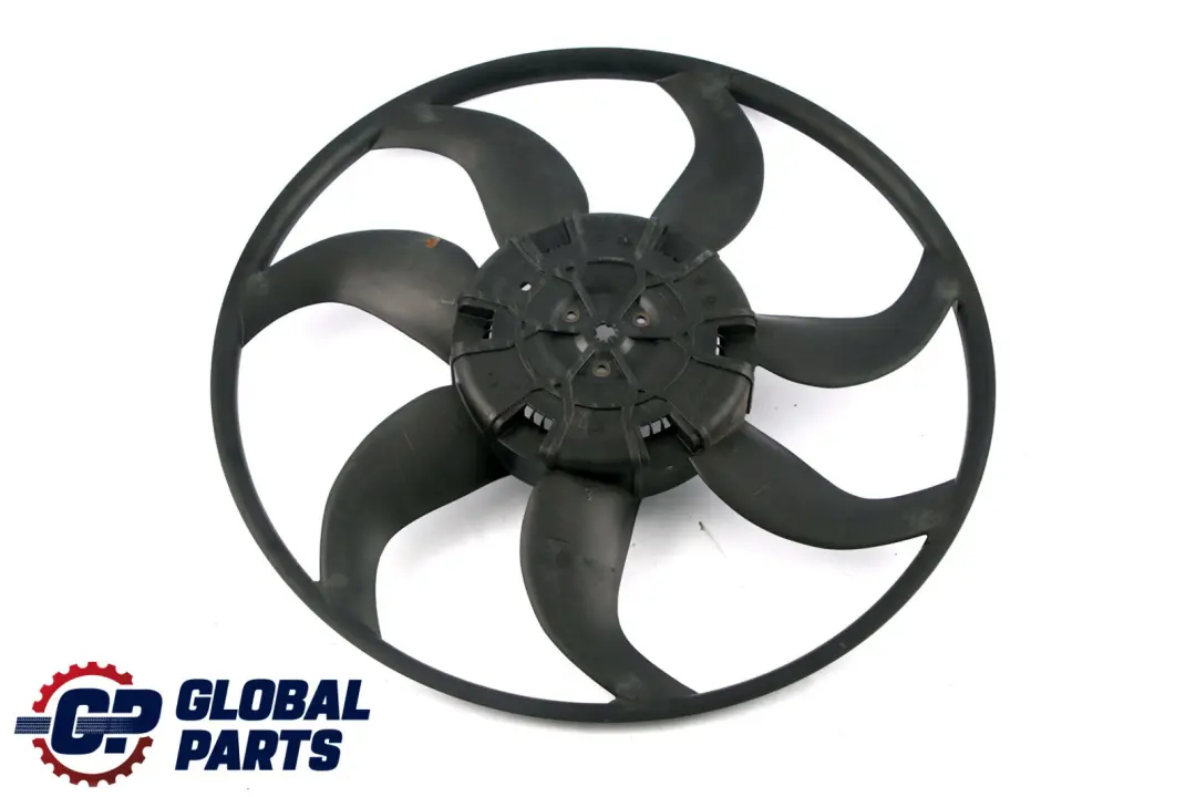 Ventilador del radiador 400W Diesel para BMW E60 E61 LCI con número de pieza 7561712 BMW E60 E61 LCI Ventilador del radiador 400W Diesel - SKU 7561712-2 - Número de pieza 7561712