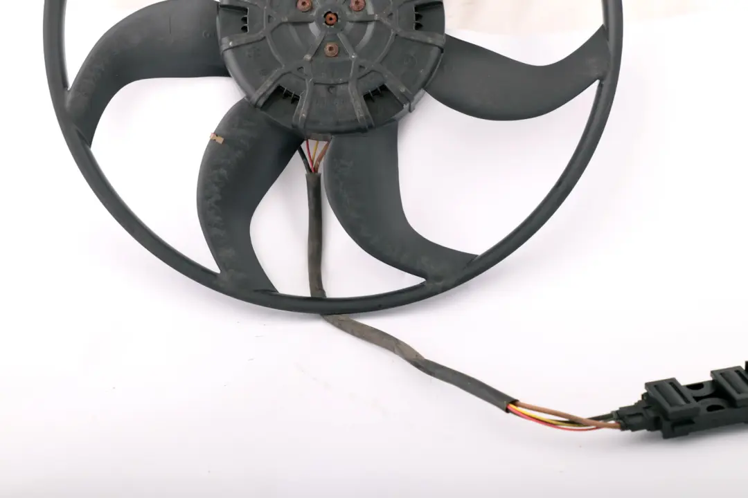 BMW 1 3 Series E87 E90 118d 120d 320d Diesel Engine Radiator Cooling Fan Motor - SKU 7561713 - Part number 7561713