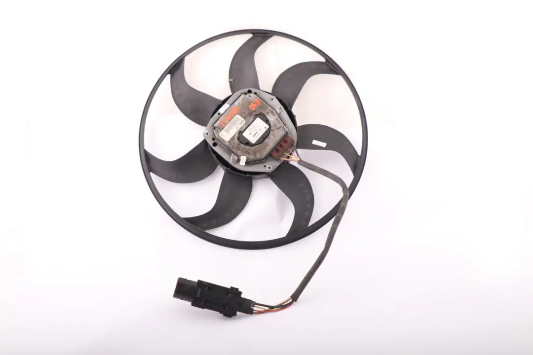 BMW E87 E90 118d 120d 320d Motor Diesel Radiador Ventilador Motor - SKU 7561713 - Número de pieza 7561713