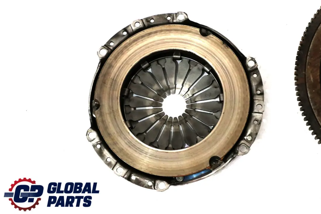 Gasolina N12 N16 Kit De embrague De doble volante bimasa para Mini R55 R56 R60 con número de pieza 7561765 Mini R55 R56 R60 Gasolina N12 N16 Kit De embrague De doble volante bimasa - SKU 7561765 - Número de pieza 7561765