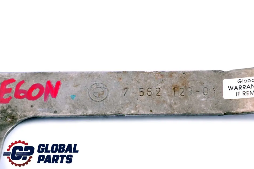 Wspornik tłumika wydechu do BMW E60 E61 LCI o numerze 7562123 BMW E60 E61 LCI Wspornik tłumika wydechu - SKU 7562123 - Numer Części 7562123