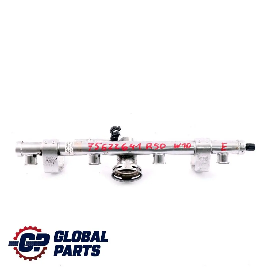 Tubo Iniezione Benzina Fuel Rail per BMW Mini Cooper One R50 R52 W10 con numero di parte 7562264 BMW Mini Cooper One R50 R52 W10 Tubo Iniezione Benzina Fuel Rail - SKU 7562264-1 - Numero di parte 7562264