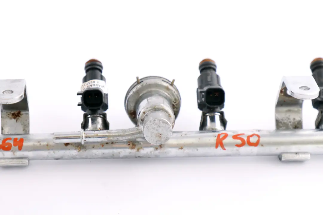 Listwa wtryskowa do MINI Cooper One R50 R52 W10 o numerze 7562264 MINI Cooper One R50 R52 W10 Listwa wtryskowa - SKU 7562264 - Numer Części 7562264