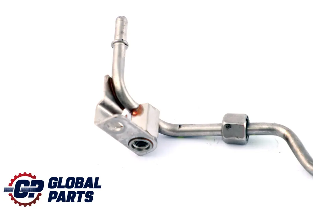 Feed Line Fuel Hose Pipe N43 Petrol to BMW E60 E81 E87 E90 LCI with Part number 4561986 BMW E60 E81 E87 E90 LCI Feed Line Fuel Hose Pipe N43 Petrol - SKU 7562475 - Part number 4561986