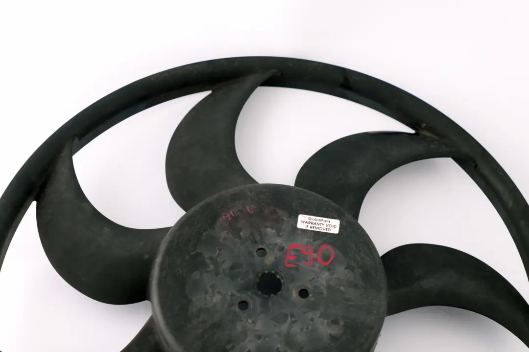 Fan Struttura Ventola 613273 per BMW E81 E82 E87 E90 E87N E90N E92 E92N con numero di parte 7563259 BMW E81 E82 E87 E90 E87N E90N E92 E92N Fan Struttura Ventola 613273 - SKU 7563259-6 - Numero di parte 7563259