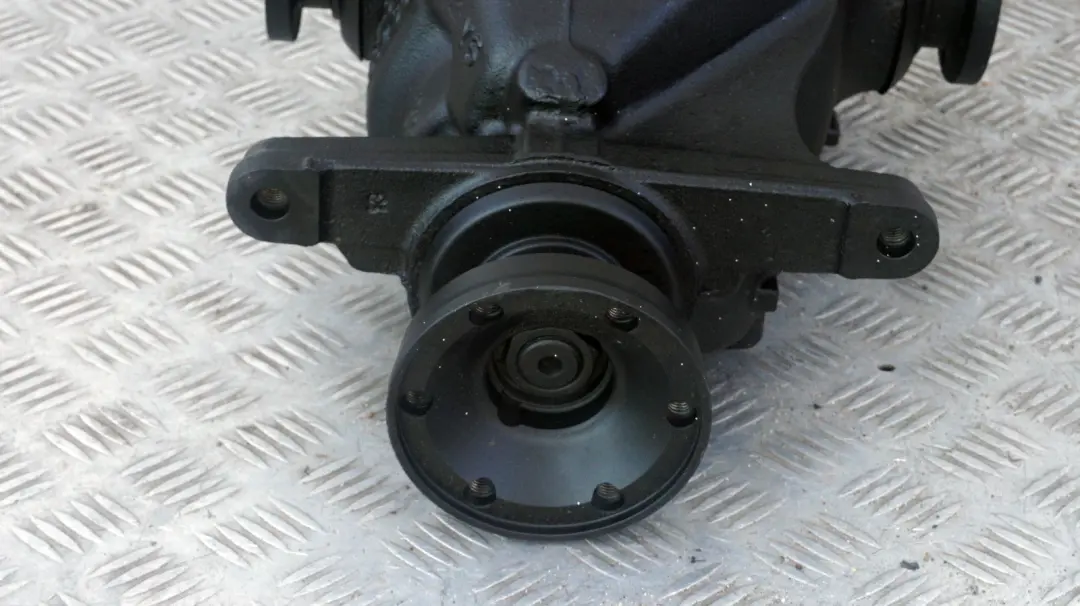 BMW 5 Series E60 LCI Rear Differential Diff 3,15 Ratio 525i N53 WARRANTY - SKU 7563457 - Part number 7563457