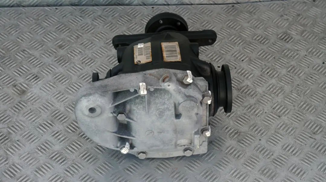 BMW 5 Series E60 LCI Rear Differential Diff 3,15 Ratio 525i N53 WARRANTY - SKU 7563457 - Part number 7563457