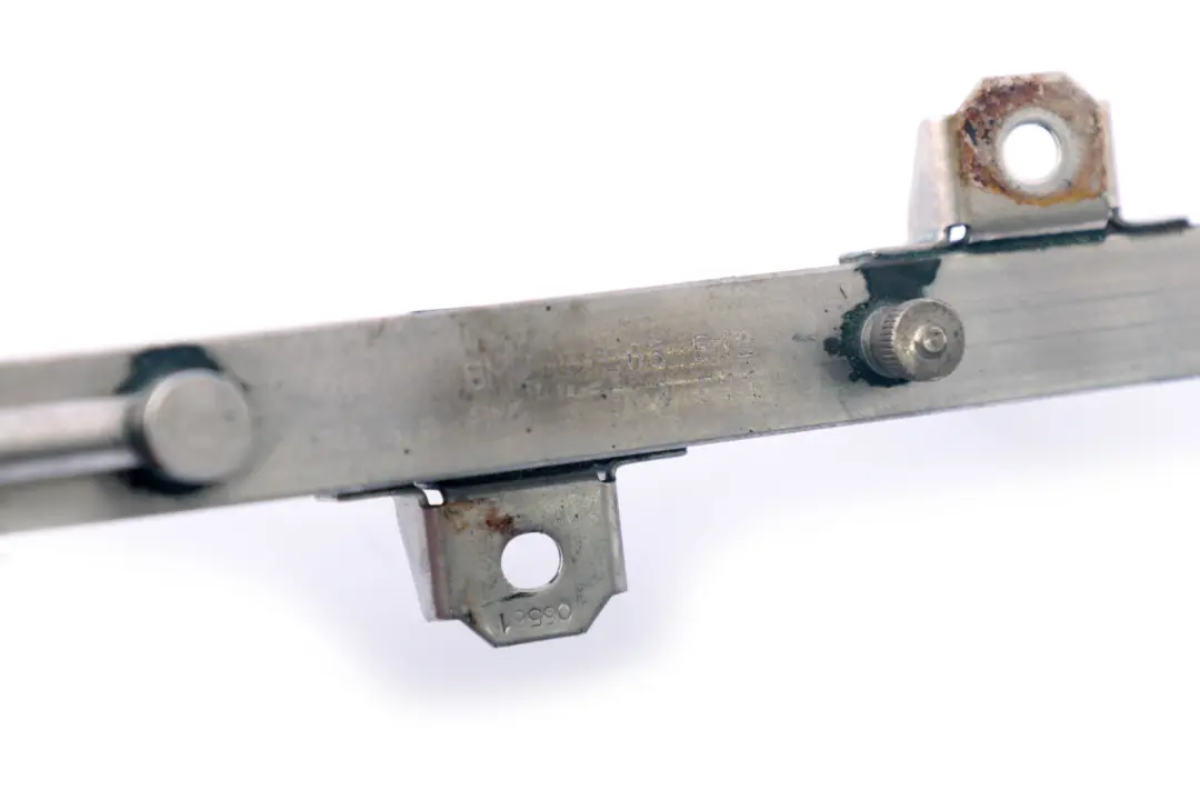 BMW E90 320Si N45 Injecteurs De Rampe D'Injection D'Essence - SKU 7563512 - Numéro de pièce 7563512