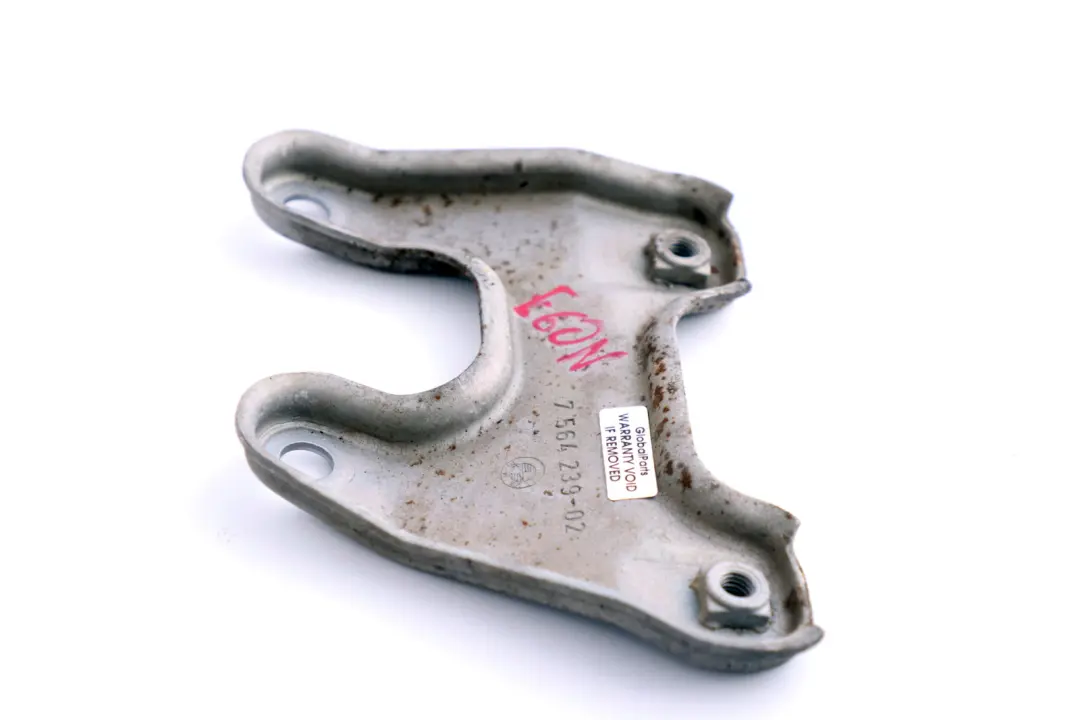 Reihe E60 LCI E61 LCI Auspuffkatalysator-Schalldämpfer Halter für BMW 5 mit Teilenummer 7564239 BMW 5 Reihe E60 LCI E61 LCI Auspuffkatalysator-Schalldämpfer Halter - SKU 7564239 - Teilenummer 7564239