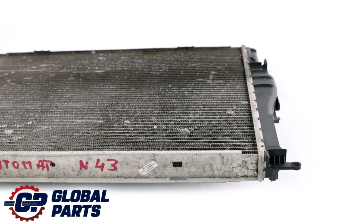 N43 Motor Refrigeracion Por Agua Radiador para BMW E81 E87 LCI E90 con número de pieza 7564654 BMW E81 E87 LCI E90 N43 Motor Refrigeracion Por Agua Radiador - SKU 7564654 - Número de pieza 7564654