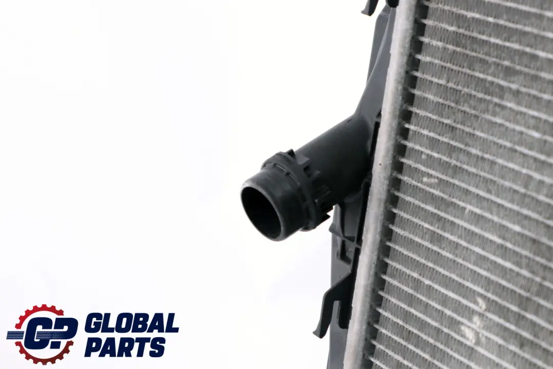 N43 Kühlmittelkühler für BMW E81 E87 LCI E90 mit Teilenummer 7564654 BMW E81 E87 LCI E90 N43 Kühlmittelkühler - SKU 7564654 - Teilenummer 7564654