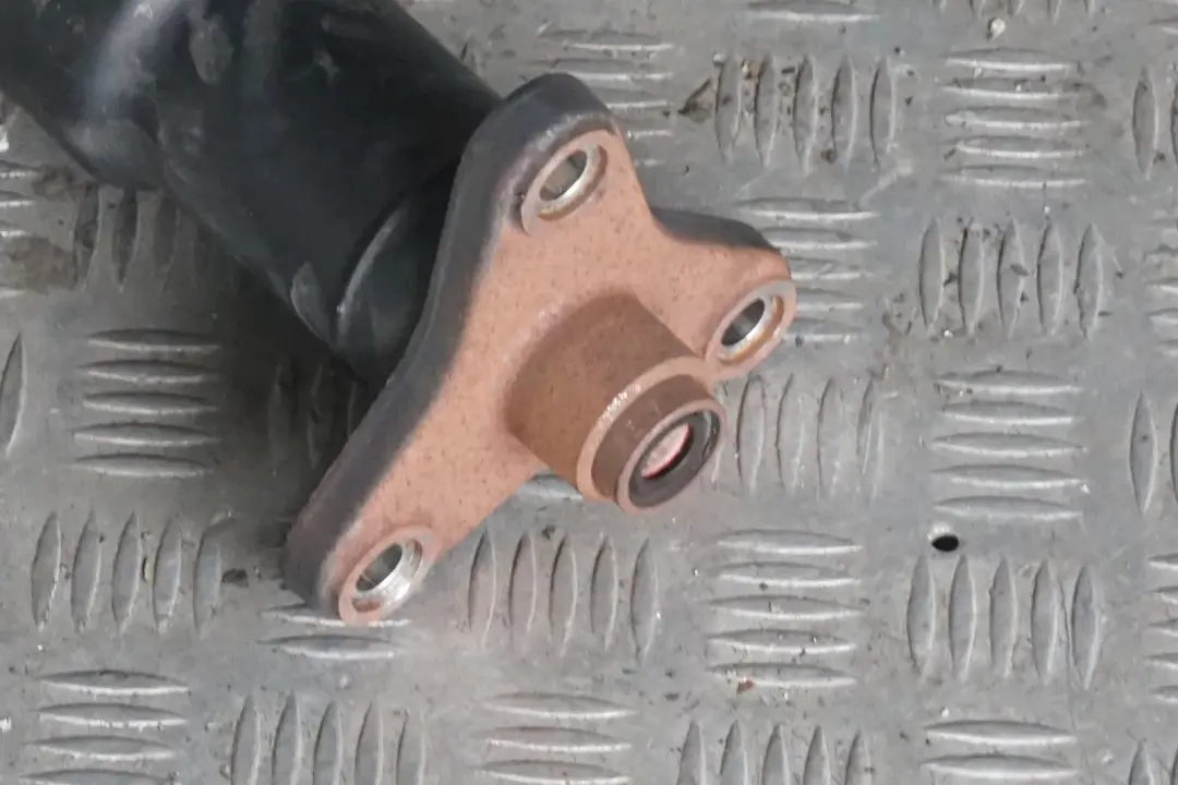 2.5si 3.0si Benzyna N52N Wał Napędowy Tylny do BMW X3 E83 o numerze 7564740 BMW X3 E83 2.5si 3.0si Benzyna N52N Wał Napędowy Tylny - SKU 7564740 - Numer Części 7564740