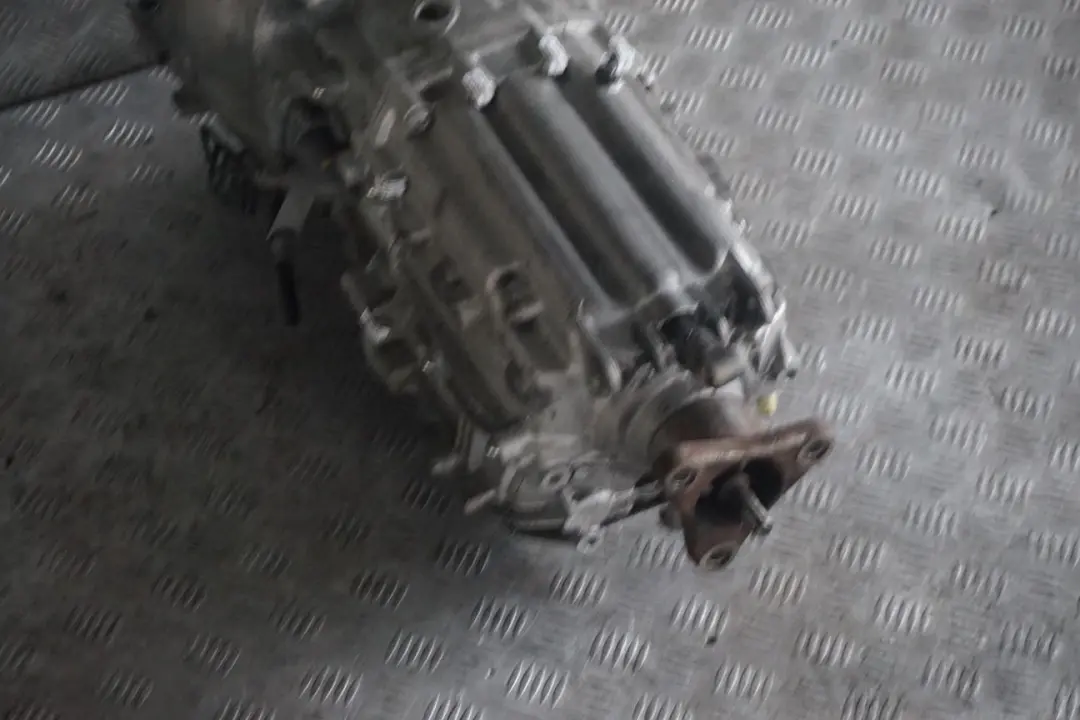 Gearbox GS6-53DZ G003 WARRANTY to BMW E60 E61 525d 530d Manual 6 Speed with Part number 7522205 BMW E60 E61 525d 530d Manual 6 Speed Gearbox GS6-53DZ G003 WARRANTY - SKU 7565218-1 - Part number 7522205