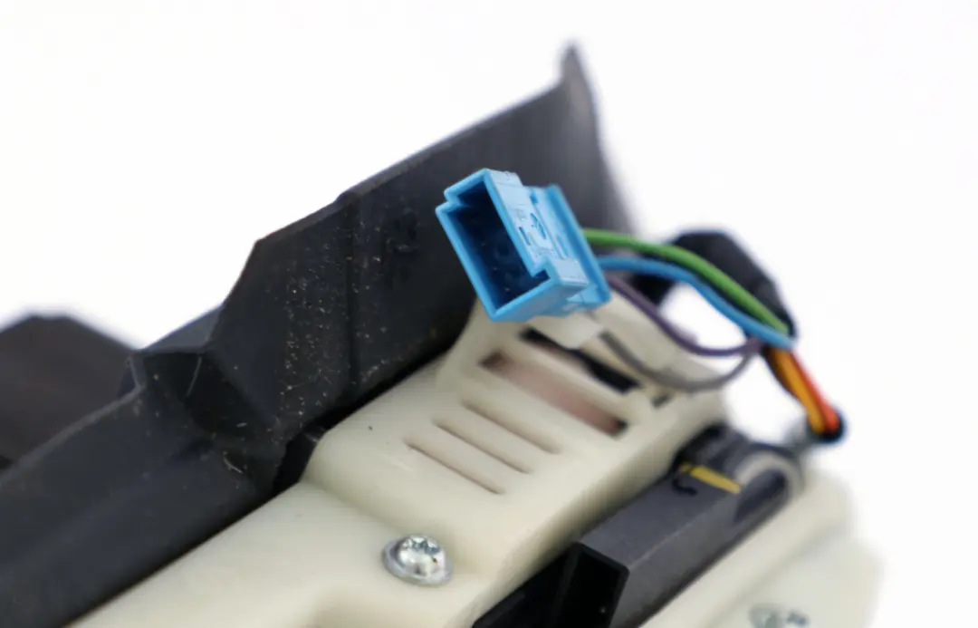 Schaltung Steptronic 2516 für BMW E81 E82 E87 LCI E88 mit Teilenummer 7565573 BMW E81 E82 E87 LCI E88 Schaltung Steptronic 2516 - SKU 7565573 - Teilenummer 7565573