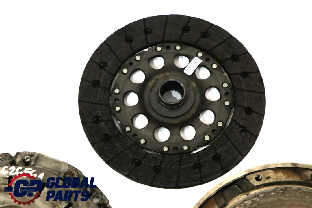 BMW E60 E87 E90 118d 120d 320d Kit Frizione A Doppia Massa Con Volano Doppio - SKU 7565745 - Numero di parte 7565745