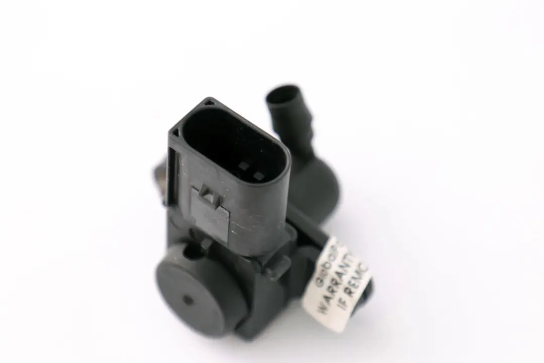 Capteur De Pression BMW E81 E87 LCI E90 E91 Différentielle De Frein pour à propos du numéro de pièce 7566784 Capteur De Pression BMW E81 E87 LCI E90 E91 Différentielle De Frein - SKU 7566784-1 - Numéro de pièce 7566784