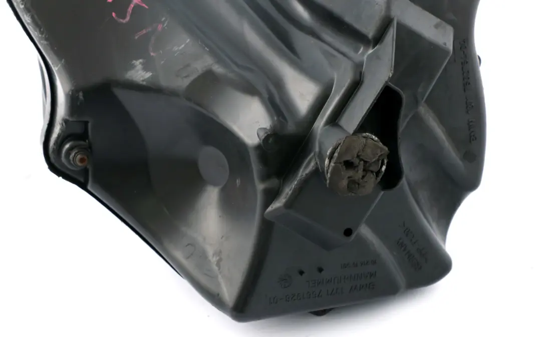 N45N N46N Petrol Intake Silencer 7561928 to BMW E81 E87 LCI E90 E91 with Part number 7567422 BMW E81 E87 LCI E90 E91 N45N N46N Petrol Intake Silencer 7561928 - SKU 7567422 - Part number 7567422