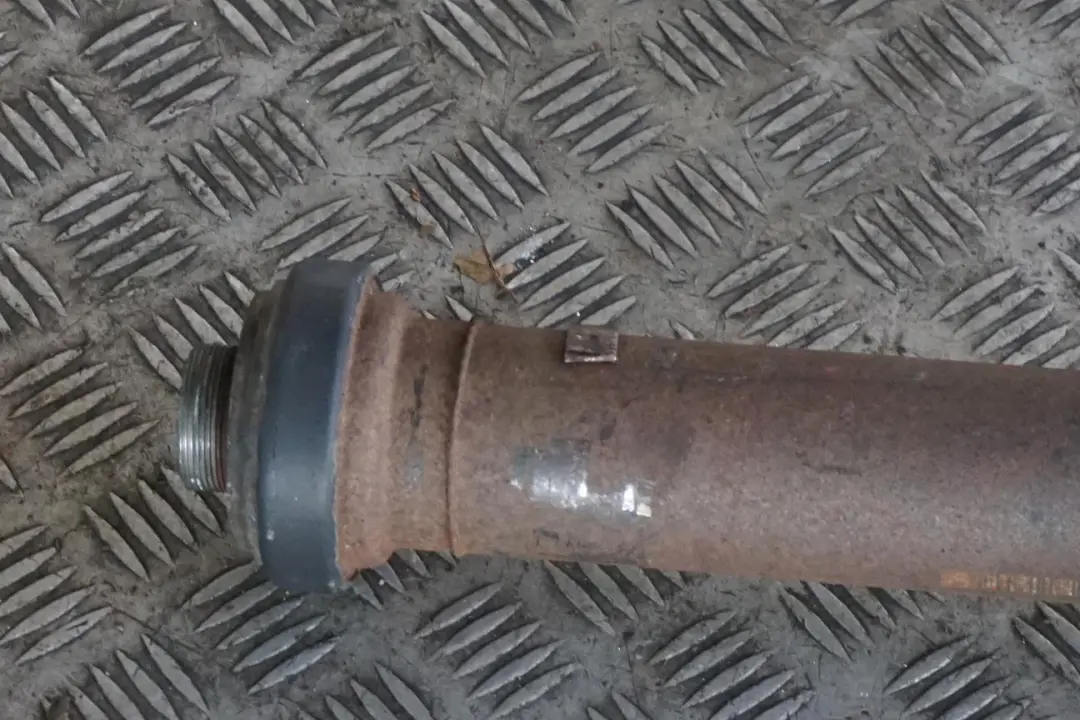 N54 Drive Prop Shaft Propshaft Manual to BMW 1 Series E82 E88 135i with Part number 7567933 BMW 1 Series E82 E88 135i N54 Drive Prop Shaft Propshaft Manual - SKU 7567933 - Part number 7567933