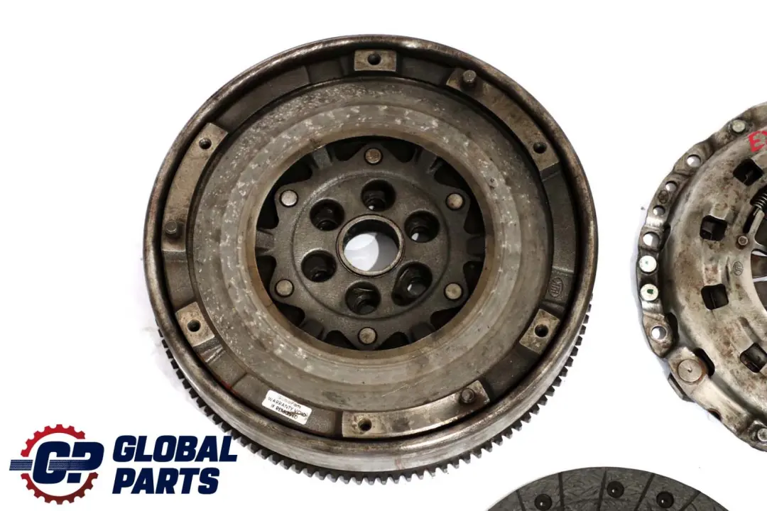 BMW 1 3 Z4 Series E85 E87 E90 E91 Dual Twin Mass Flywheel Clutch Kit Petrol N46 - SKU 7568006 - Part number 7568006