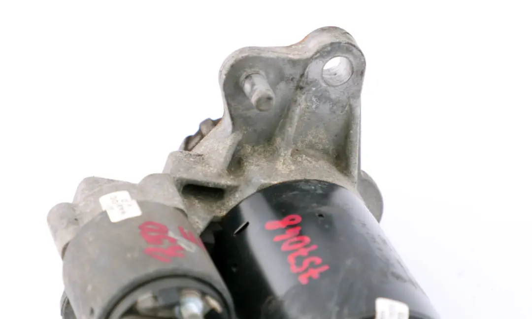 Mini Cooper One R50 R52 Motor De arranque 0,9KW BOSCH 4542741 - SKU 7570487 - Número de pieza 7570487