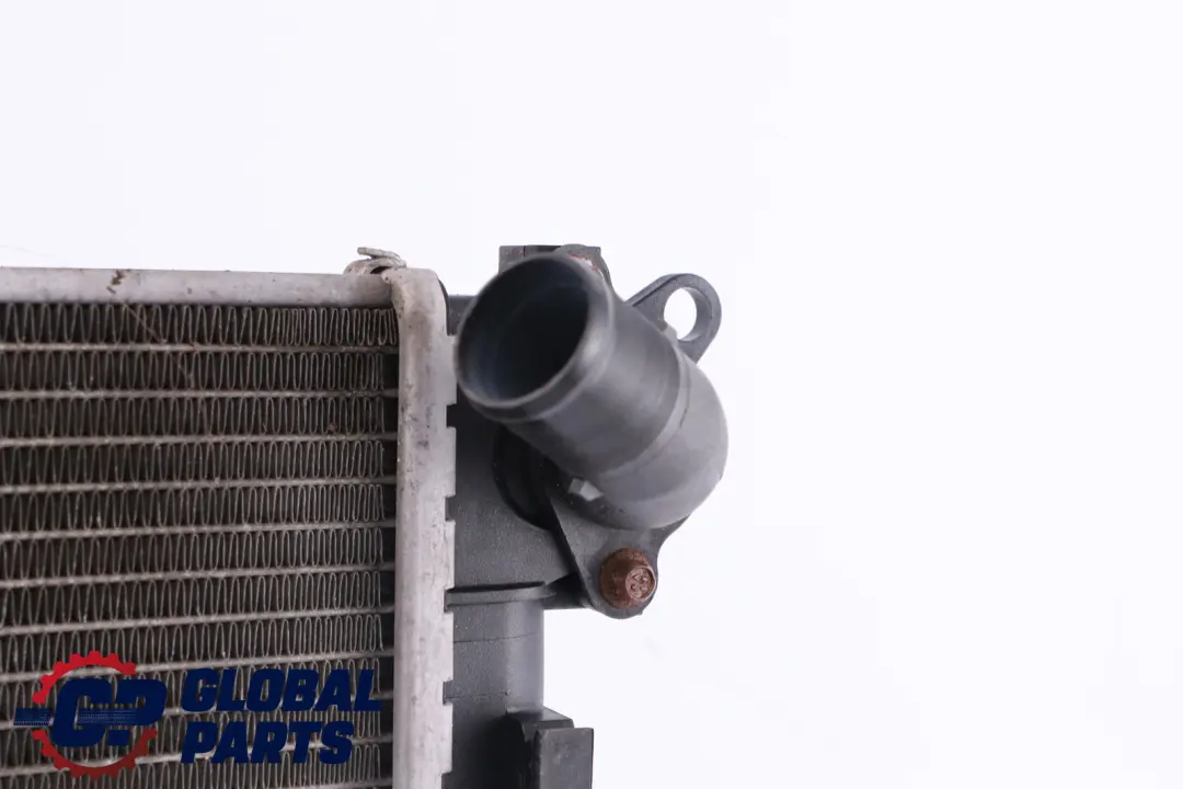 Radiatore Liquido Raffreddonneto Raffreddamento Del per Mini Cooper S R52 R53 con numero di parte 7570489 Mini Cooper S R52 R53 Radiatore Liquido Raffreddonneto Raffreddamento Del - SKU 7570489 - Numero di parte 7570489