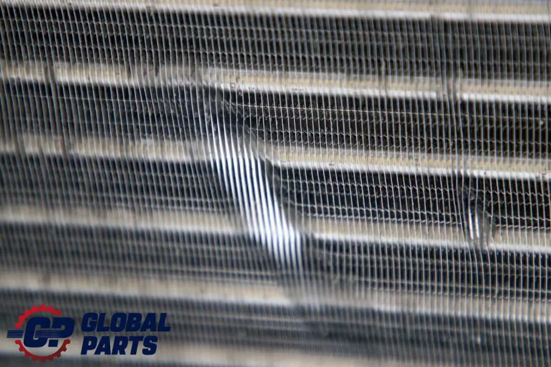 Benzina Motore Raffreddamento Acqua Radiatore per Mini Cooper R50 R52 R53 con numero di parte 7570821 Mini Cooper R50 R52 R53 Benzina Motore Raffreddamento Acqua Radiatore - SKU 7570821-1 - Numero di parte 7570821