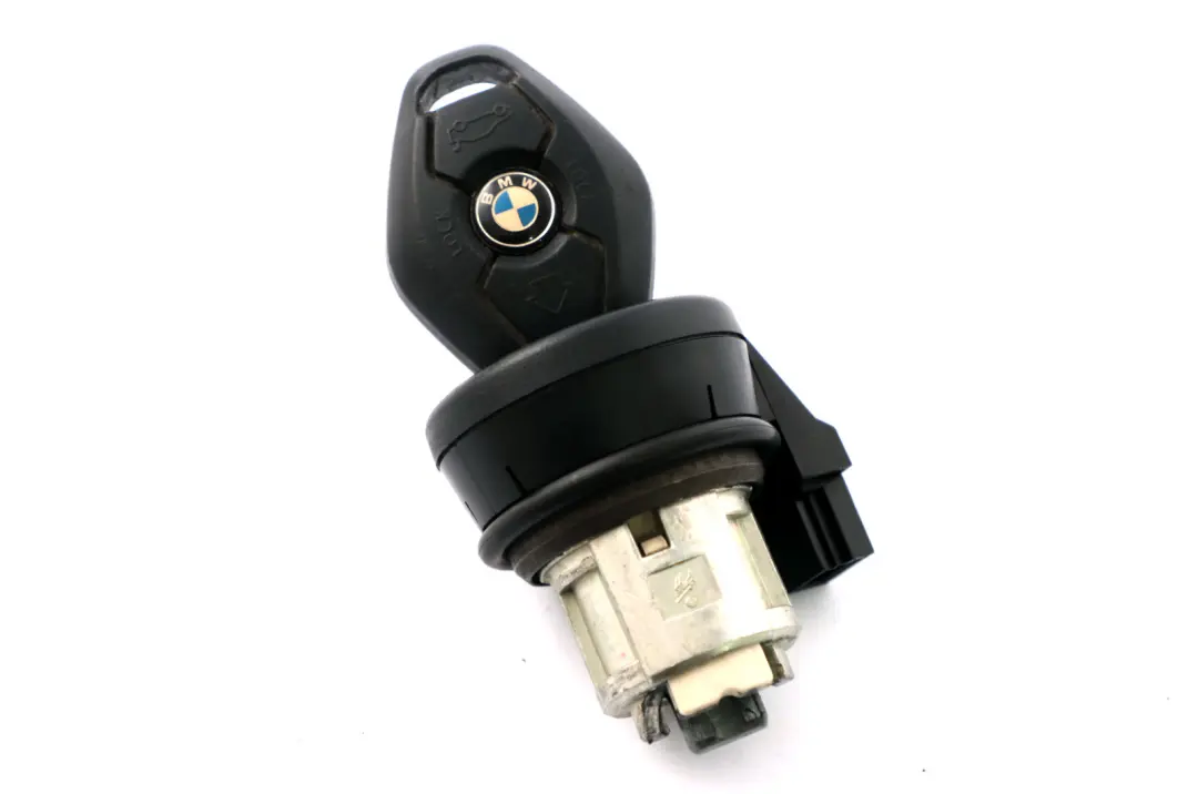 N52 177HP Moduł komputer do BMW E85 2.5i o numerze 7571510 BMW E85 2.5i N52 177HP Moduł komputer - SKU 7571510-1 - Numer Części 7571510