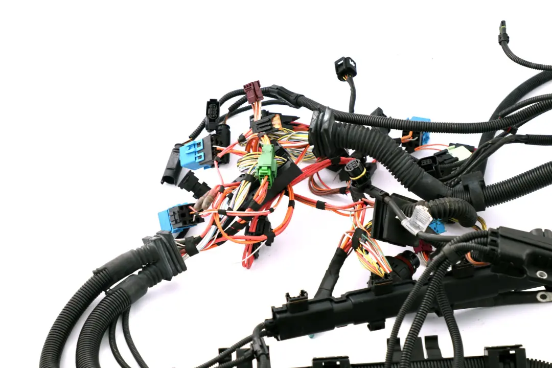 N52 Wiring Loom Harness Engine Automatic Gearbox to BMW E90 E91 Petrol with Part number 7571952 BMW E90 E91 Petrol N52 Wiring Loom Harness Engine Automatic Gearbox - SKU 7571952 - Part number 7571952