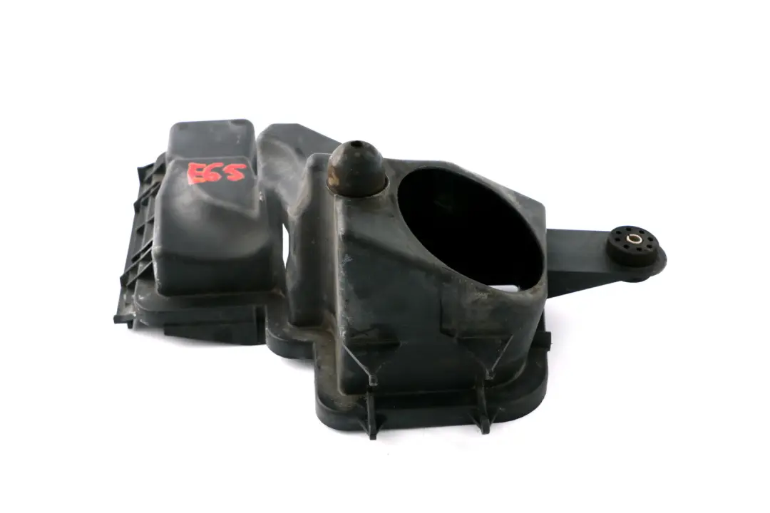 Osłona obudowa powietrza 7500548 do BMW E65 o numerze 7571984 BMW E65 Osłona obudowa powietrza 7500548 - SKU 7571984 - Numer Części 7571984