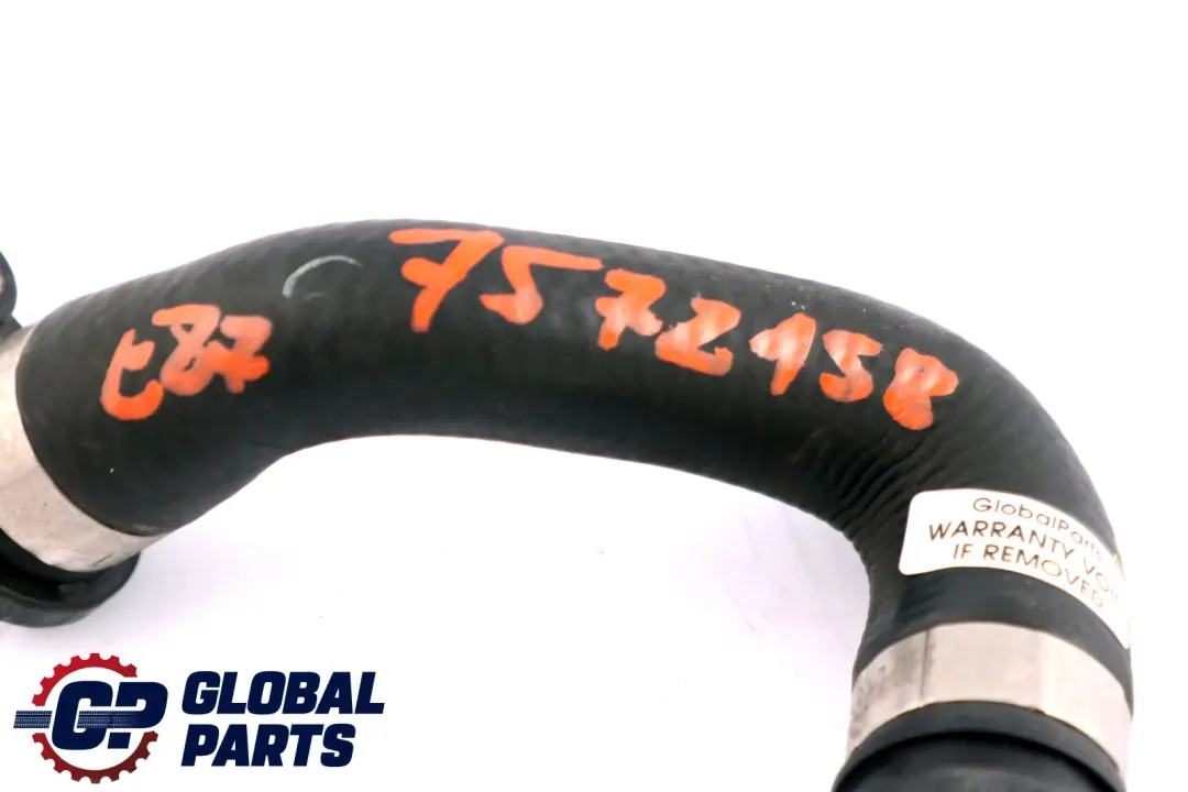 Kuehlsystem Wasserschlauchleitung pour BMW E46 E81 E87 E90 E91 à propos du numéro de pièce 7572158 BMW E46 E81 E87 E90 E91 Kuehlsystem Wasserschlauchleitung - SKU 7572158 - Numéro de pièce 7572158