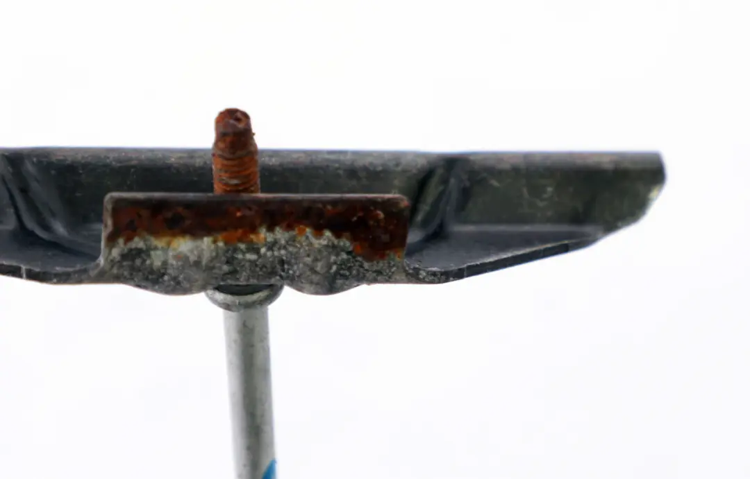 BMW Z4 E85 E86 Battery Holder Hold Down Bracket - SKU 7572873-1 - Part number 7572873