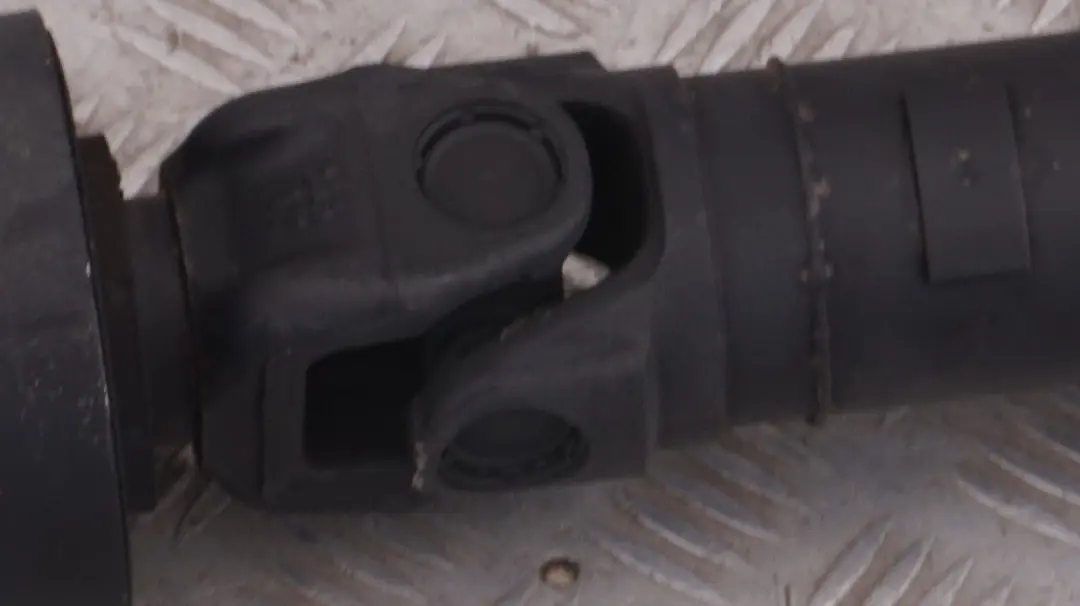 N53 Gelenkwelle Schaltgetriebe Benzin für BMW 5 er E60 E61 LCI 525i mit Teilenummer 7573580 BMW 5 er E60 E61 LCI 525i N53 Gelenkwelle Schaltgetriebe Benzin - SKU 7573580 - Teilenummer 7573580